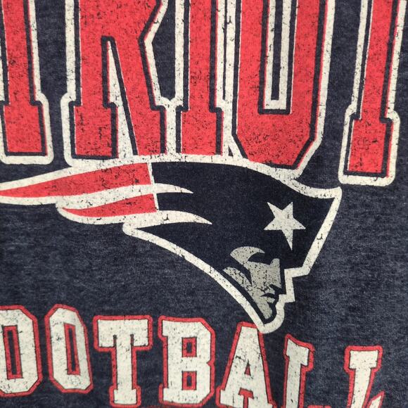 New England Patriots Football Men's XXL T-Shirt NFL Team Apparel Navy Short Slv - Picture 5 of 10